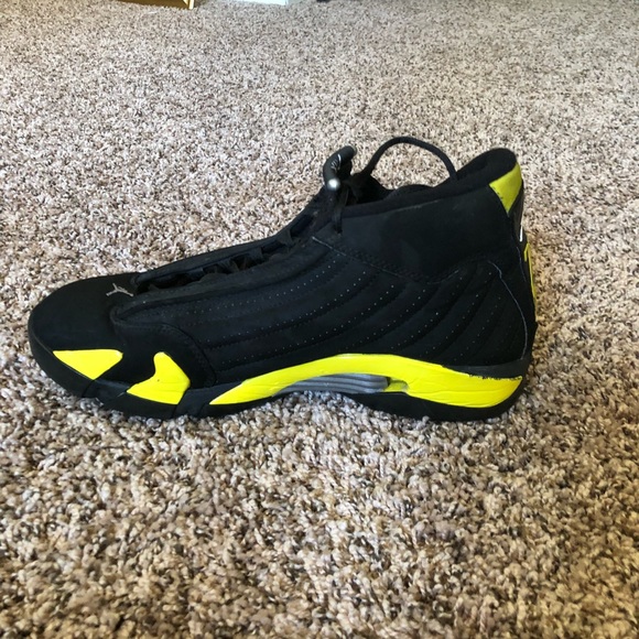 RETRO JORDAN “14” THUNDER (AUTHENTIC) ($85) - Picture 4 of 5